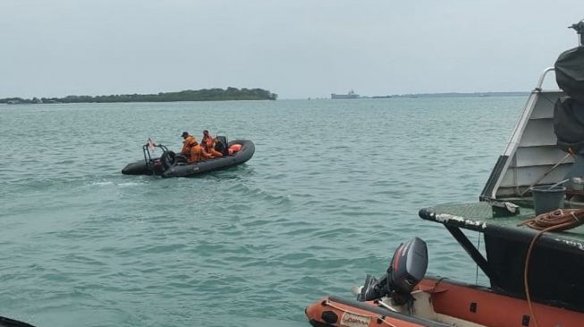 Angkut 10 Orang, Sebuah Perahu Mesin Dilaporkan Hilang Di Perairan Raja Ampat