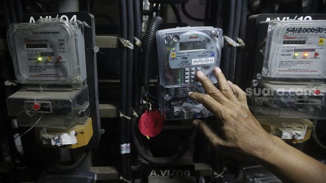 Rencana Pemerintah Cabut Subsidi Listrik 450 VA Ditolak DPR