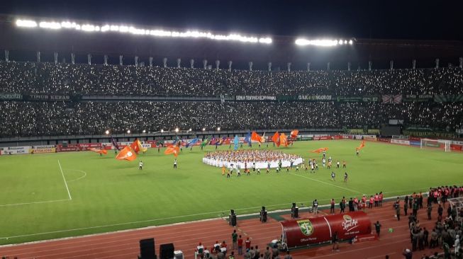 Manjakan Pecinta Sepakbola Tanah Air, 7 Pertandingan Liga 1 akan Tersaji Tiap Pekan