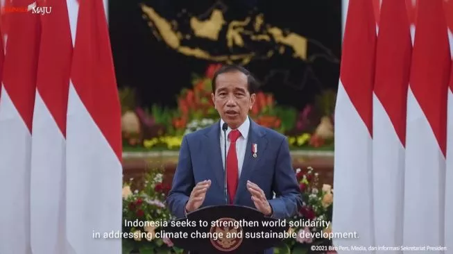Saksikan BWF World Tour Finals 2021, Jokowi Apresiasi Atlet PBSI