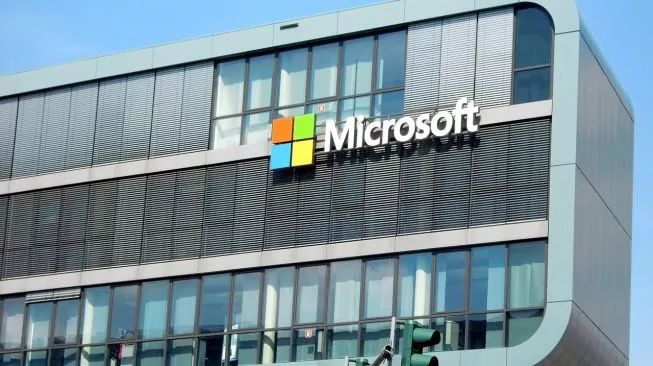 Raksasa Microsoft Kembali Pangkas Sejumlah Karyawan Setelah PHK 10.000 Pekerja