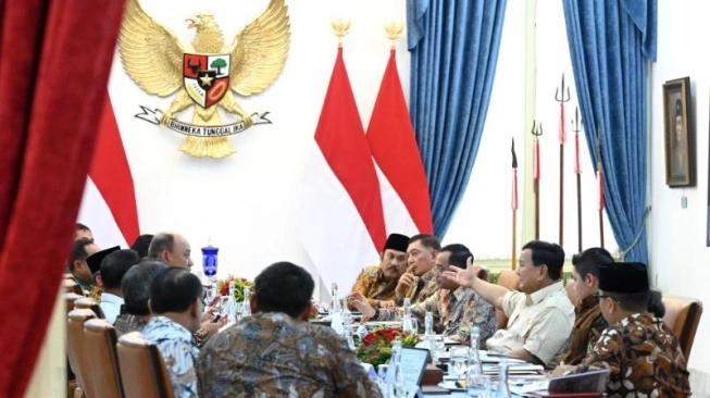 Program MBG Dapat Dukungan Pemda, Prabowo Minta Mendagri Koordinasi dengan BGN