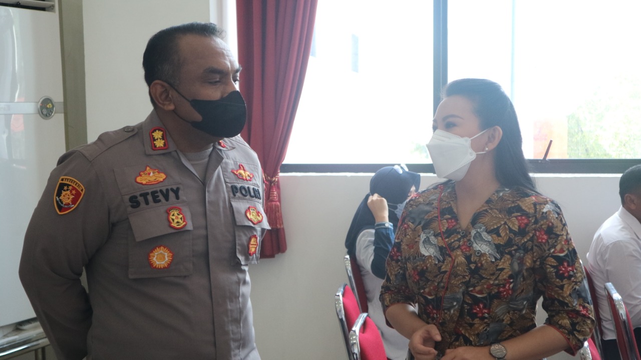 Karolin Margret Natasa Inisiasi Seminar Forensik Dalam Penyelidikan