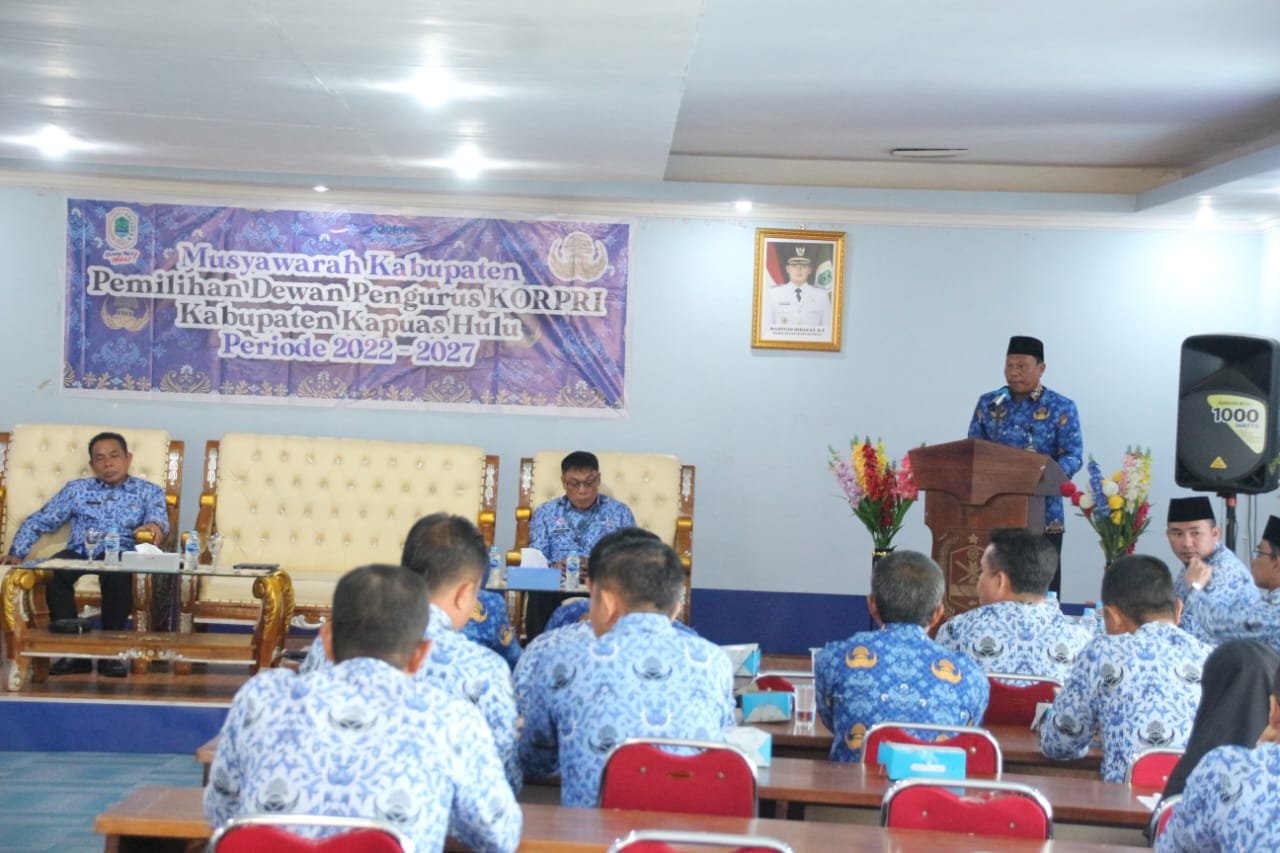 Sekda Kapuas Hulu: KORPRI Dituntut Mampu Memberikan Mutu Pelayanan Publik yang Memuaskan