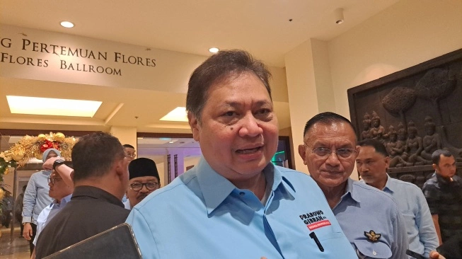 Soal Klaim Agus Rahardjo Sebut Jokowi Minta Hentikan Kasus E-KTP, Ketum Golkar Airlangga: Jelas Ya, Korban E-KTP Siapa?