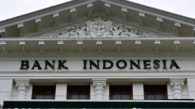 Stabilitas Rupiah Jadi Pertimbangan, BI Cenderung Tahan Suku Bunga