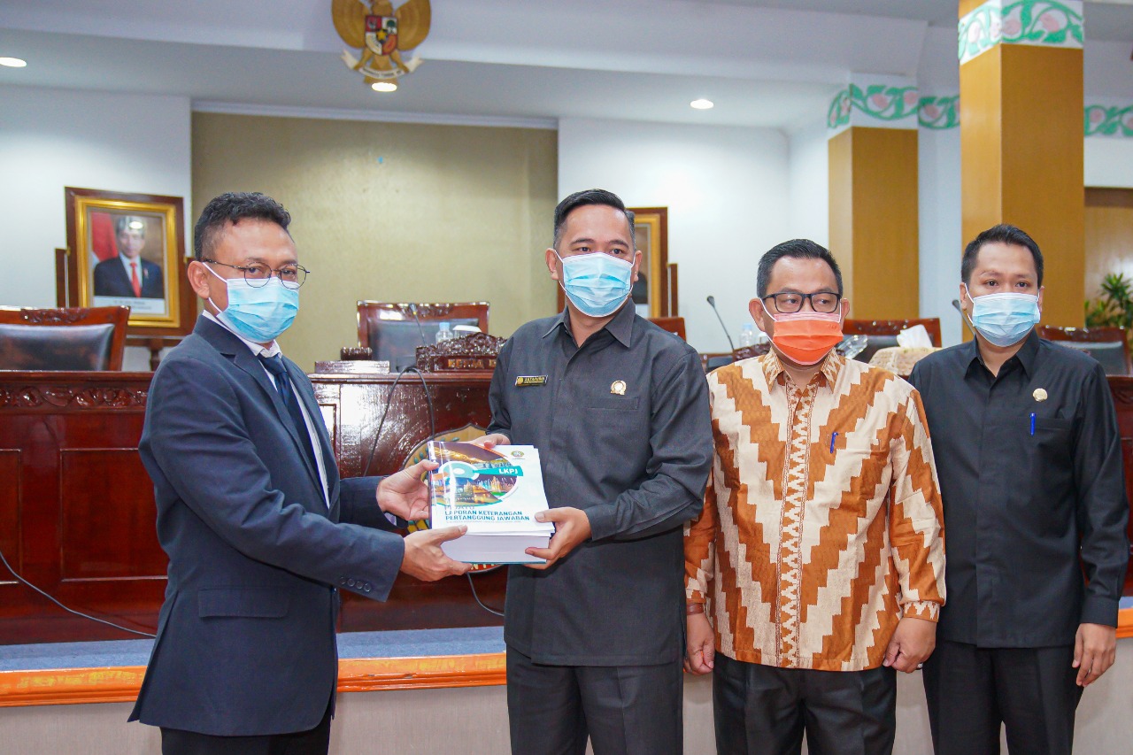 Sampaikan LKPJ TA 2020, Wali Kota Pontianak: Dampak Refocusing dan Realokasi Anggaran Tunda Sejumlah Program