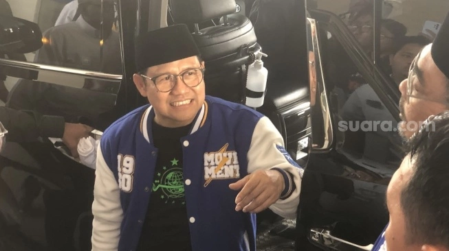 Tak Ambil Pusing soal Wacana Prabowo Gabung ke Ganjar, Cak Imin: Terserah, Bukan Urusan