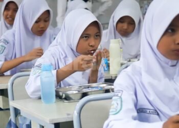 Pemerintah Harus Evaluasi Menyeluruh Program Makan Bergizi Gratis