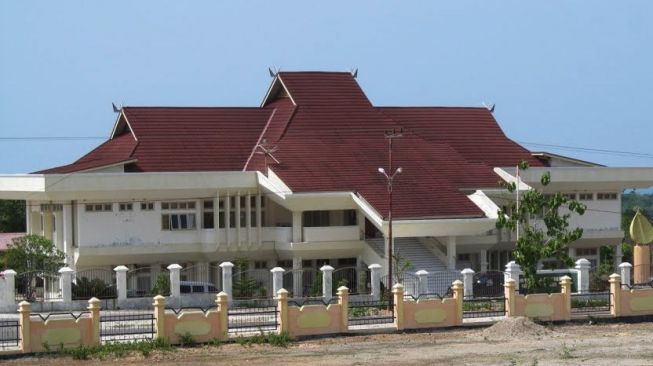 Kantor DPRD Jadi Tempat Judi Oknum Anggota Dewan dan Wartawan