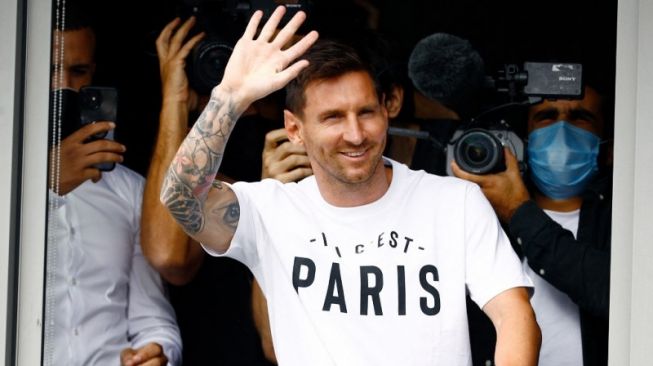 Lionel Messi Tiba di Paris, Fans PSG Menggila