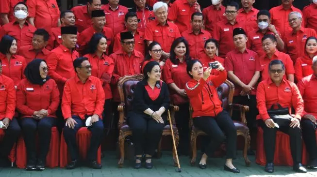 Elektabilitas PDIP Naik, Gerindra Stabil, Partai-partai Lain Turun