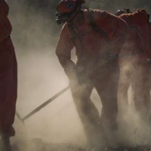 Kebakaran Hutan, Ratusan Warga Athena Ngungsi Hindari Asap dan Api