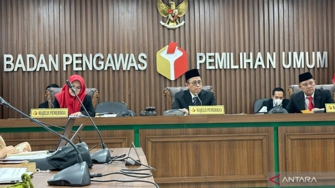 Absen di Sidang Pelanggaran Administrasi, Bawaslu Tegur KPU