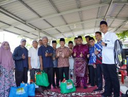 Pj Wako Pontianak Apresiasi Konsulat Malaysia Berbagi Takjil dan Sembako
