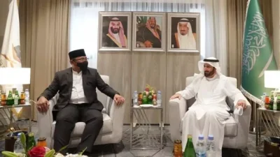 Bertemu Menteri Haji Saudi, Menag Yaqut Diskusikan Persiapan Awal Haji 2023