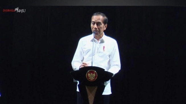 Diperintah Masuk oleh Mensesneg Hadiri Konsolidasi Persiapan Pemilu 2024, Jokowi: Harusnya Libur