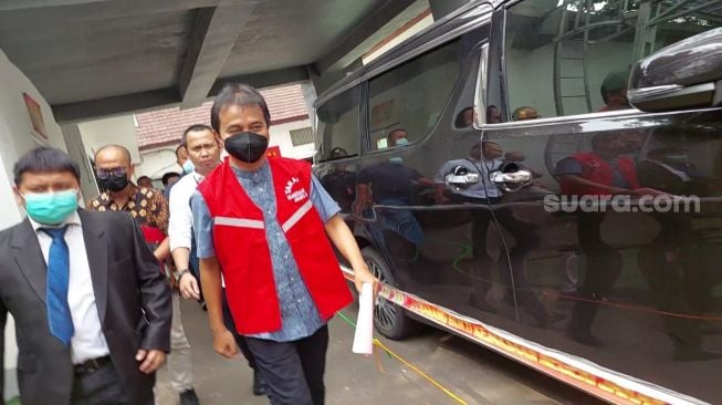 Roy Suryo Bakal Dipanggil Bareskrim Polri Terkait Kasus Hoaks Tiga Mikrofon Gibran di Debat Cawapres