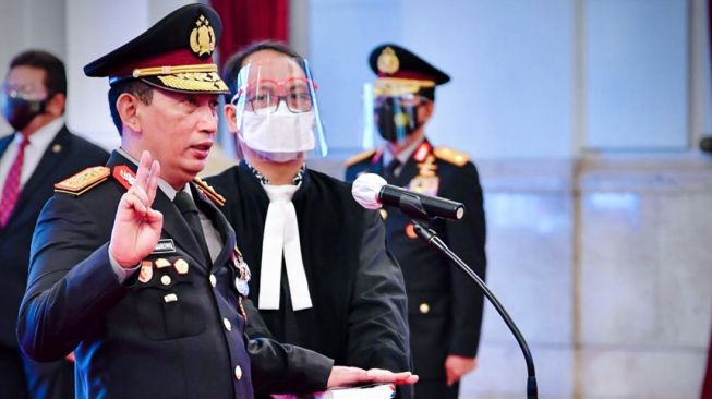 Kapolri Ditegur Jokowi karena Berlebihan ke Mahasiswa UNS, Pengamat: Siap Reshuffle