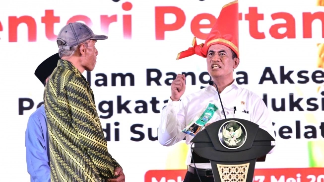 Mentan Instruksikan Cabut Izin Distributor Pupuk Subsidi yang Naikkan Harga