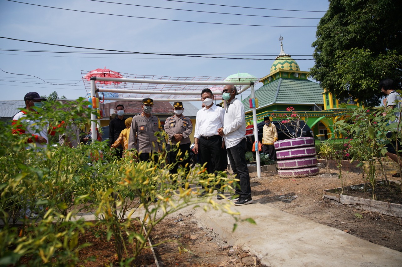 Ciptakan Kemandirian Warga Ditengah Pandemi Melalui Kampung Tangguh