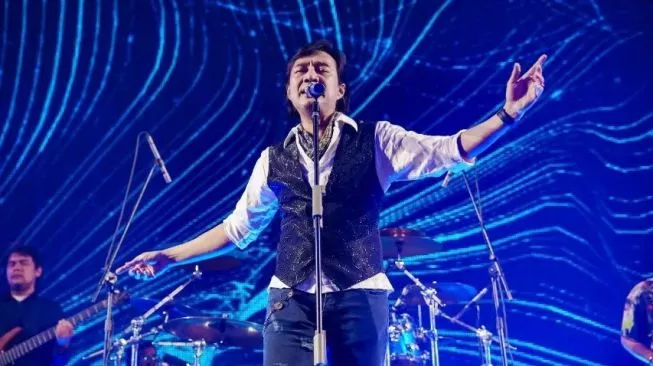 KLa Project Nostalgia di Konser Reminiscing