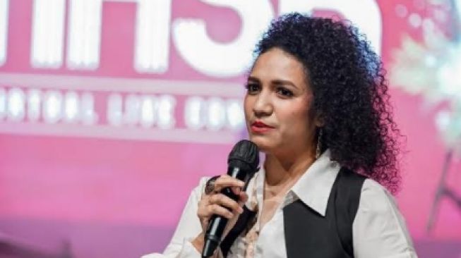 10 Pesona Putri Nere, Miss Papua 2006 Dinilai Layak Gantikan Nagita Jadi Duta PON XX