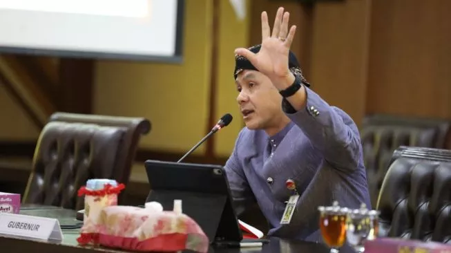 Benarkah Pendukung PDIP Lebih Pilih Ganjar dan Prabowo Ketimbang Puan di Pilpres 2024