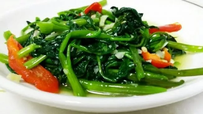 Resep Tumis Kangkung Enak dan Mudah, Cocok untuk Koki Amatiran