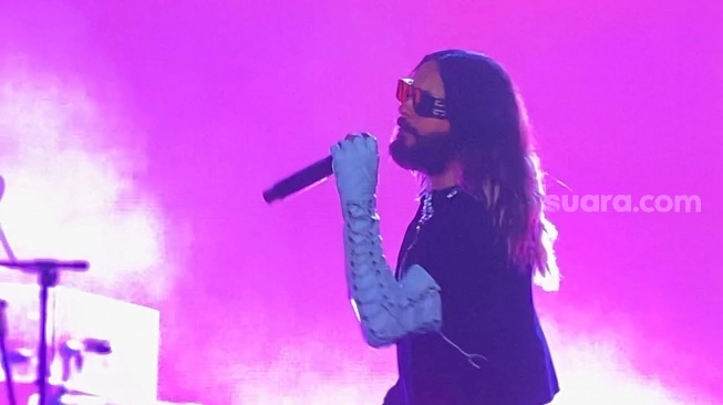 Soundrenaline 2023, Isyana Sarasvati Duet Bareng Thirty Seconds to Mars