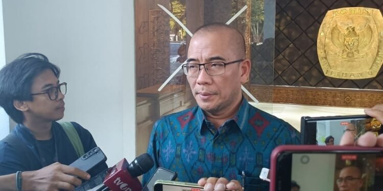 Eks Ketua KPU Akui Tak Klarifikasi Dokumen Pendidikan Gibran di Pilpres 2024