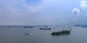 Wacana Tarif Kapal di Selat Malaka Picu Sorotan DPR