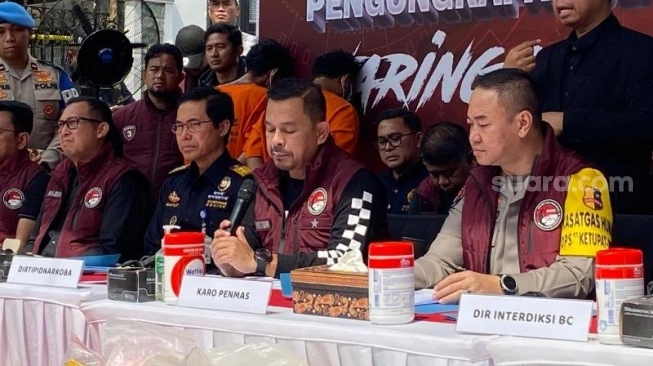 Bongkar Pabrik Ekstasi Di Medan, Bareskrim Polri: Sebulan Produksi 600 Butir Pil Haram, Bahan Baku Dari China