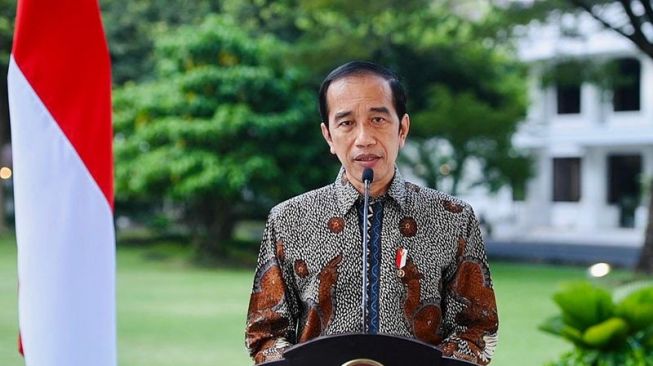Jokowi ke Kepala Daerah: Covid Beresin Dulu, Otomatis Ekonomi akan Naik