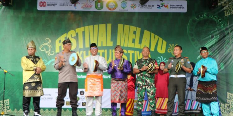Bahasan Ajak Generasi Muda Rawat Identitas Budaya Pontianak Lewat Festival Melayu Khatulistiwa 2025