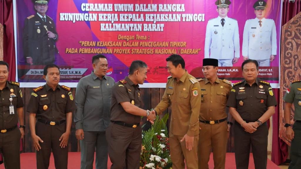 Bupati Sis Apresiasi Kejati Kalbar Terhadap Kelangsungan Kinerja Pemkab Kapuas Hulu