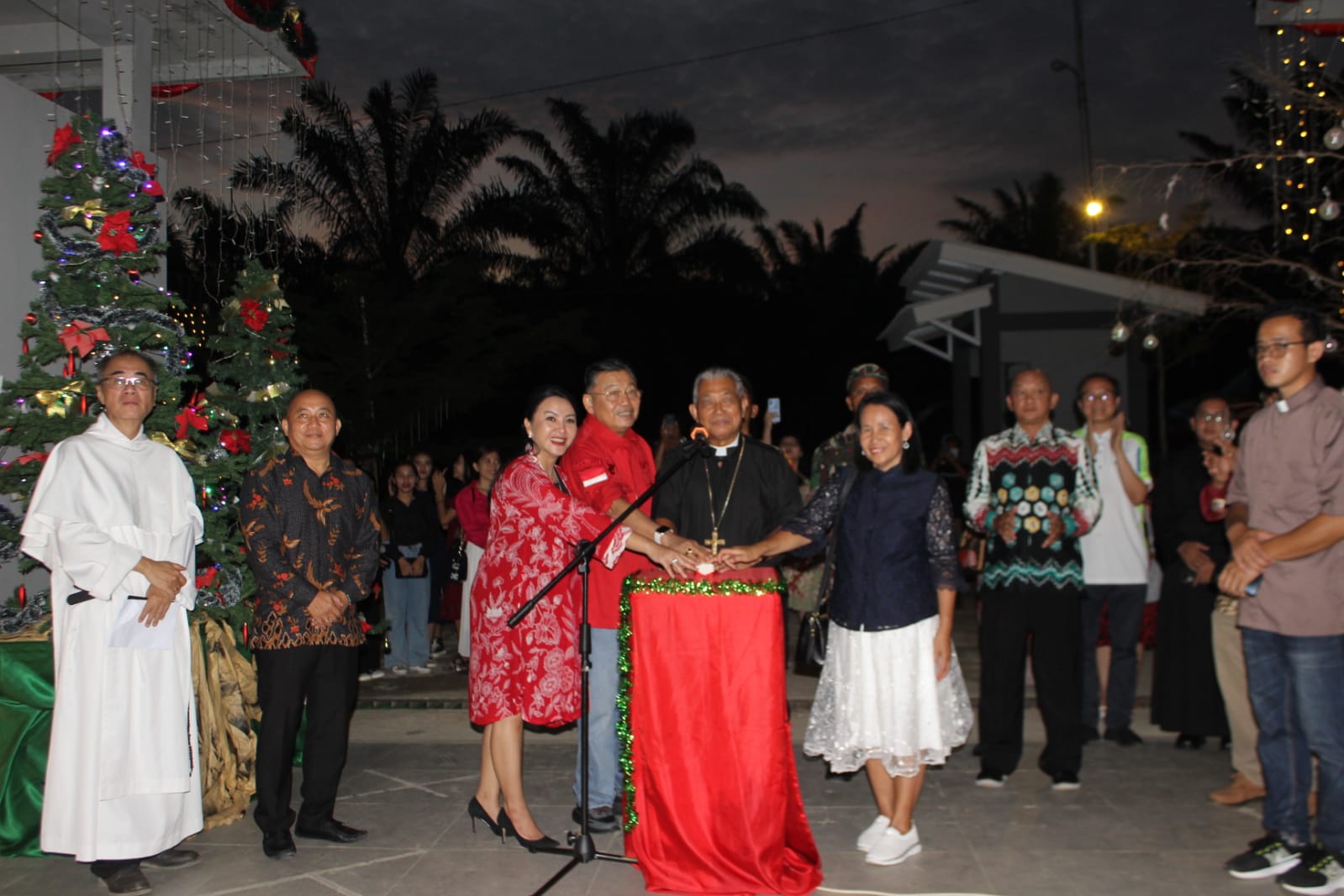 Dukung Yuletidie Season ke-5 Universitas Katolik Santo Agustinus Hippo