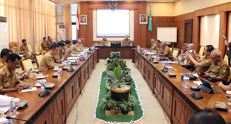 Pj Gubernur Kalbar dan Sekda Ketapang Bersinergi untuk Mendorong Pemberdayaan Ekonomi