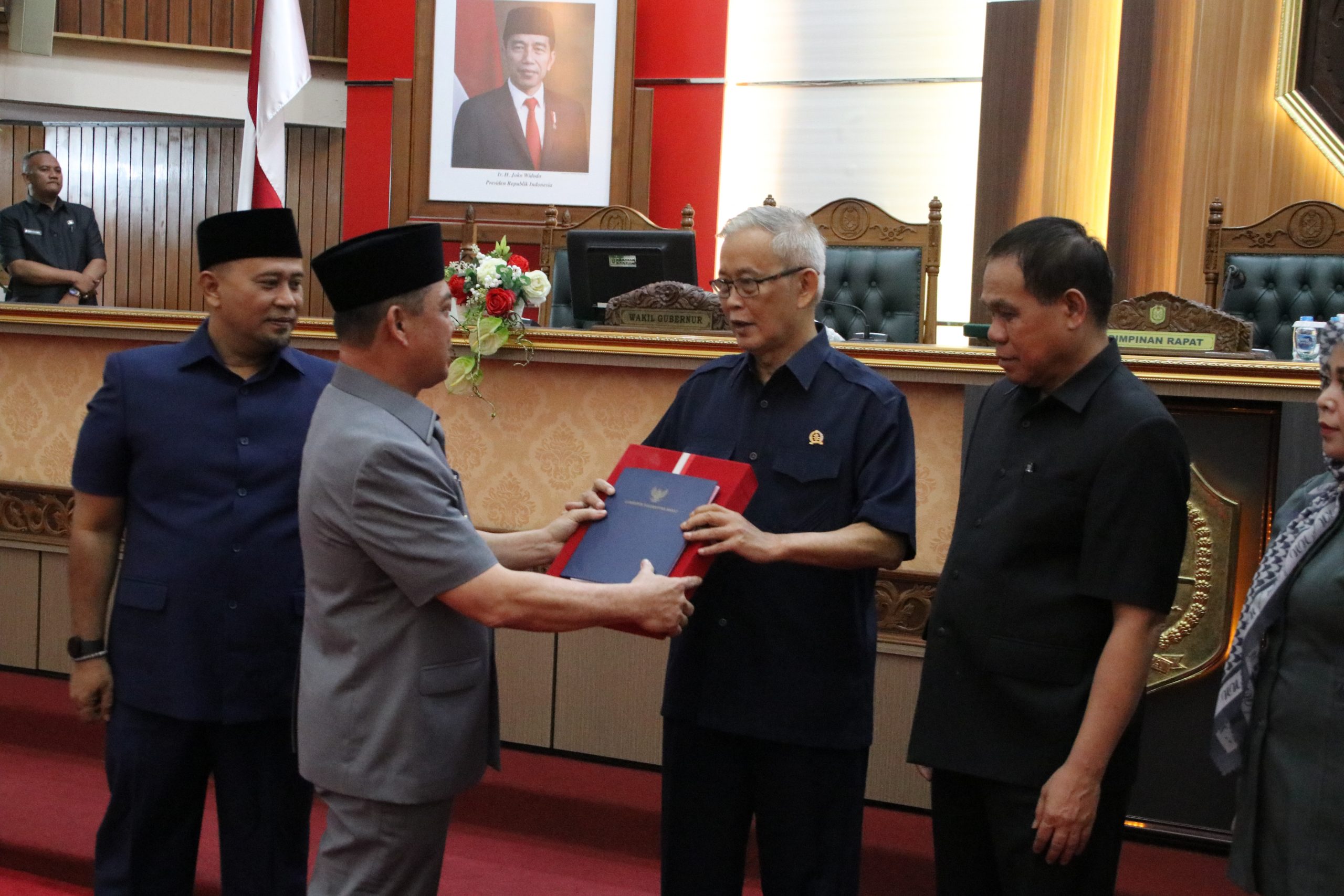 Pemprov Laporkan Capaian Positif Keuangan Tahun 2022 ke DPRD Provinsi Kalbar