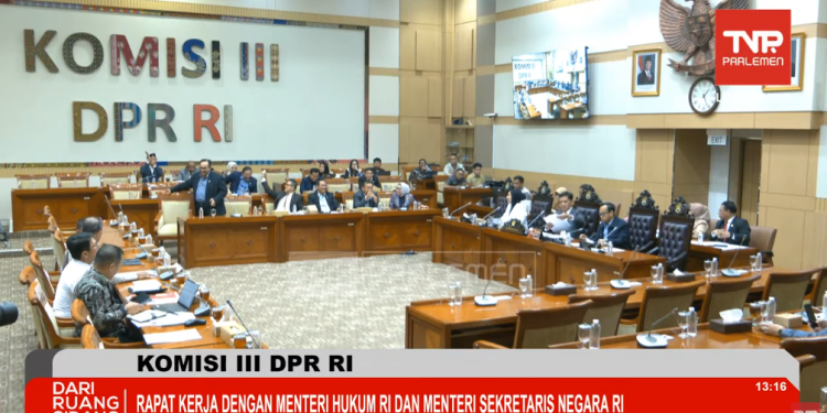 DPR-Pemerintah Bentuk Panja Revisi KUHAP, Fokus pada Restorative Justice
