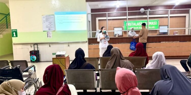 Cegah Anemia, Apoteker Ingatkan Cara Tepat Konsumsi Tablet Tambah Darah