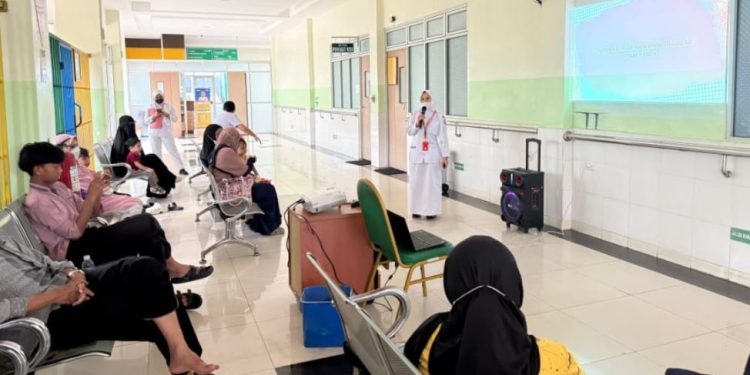 RSUD SSMA Pontianak Edukasi Deteksi Dini Gangguan Bicara dan Bahasa pada Anak
