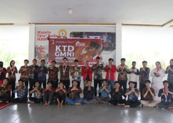Bahasan Dorong Peran Mahasiswa Kawal Kebijakan Publik di Pontianak