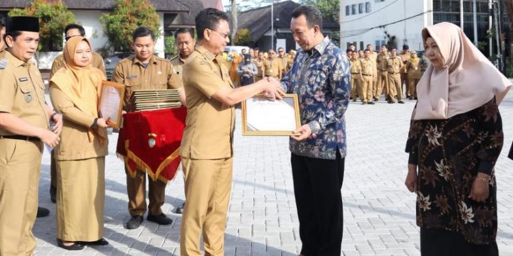 Purna Tugas Kepala BKAD, Pemkot Pontianak Apresiasi Pengabdian Zulkarnain