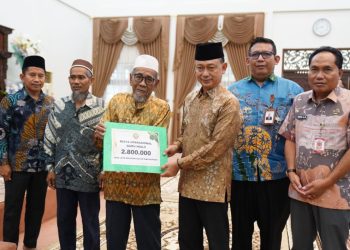 Bantuan Operasional untuk 1.006 Guru Ngaji Tradisional Kota Pontianak