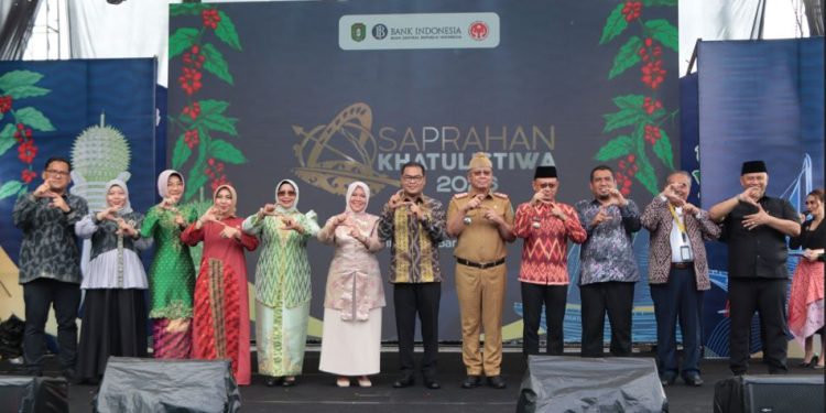 Saprahan Khatulistiwa: Ketika Tradisi Bertemu Transformasi Ekonomi