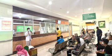 Perokok Berisiko Alami Penyakit Periodontal dan Bau Mulut