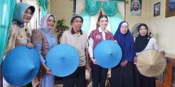 Kampung Caping Pontianak Dikunjungi Rombongan Seruni Kabinet Merah Putih