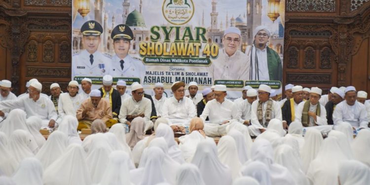 Syiar Sholawat 40 Jadi Momentum Perkuat Nilai Spiritual dan Sosial di Pontianak