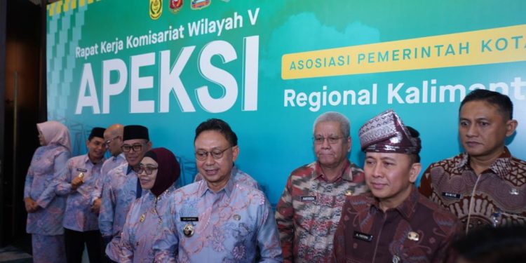 APEKSI Kalimantan Bahas Ketahanan Fiskal Daerah di Pontianak